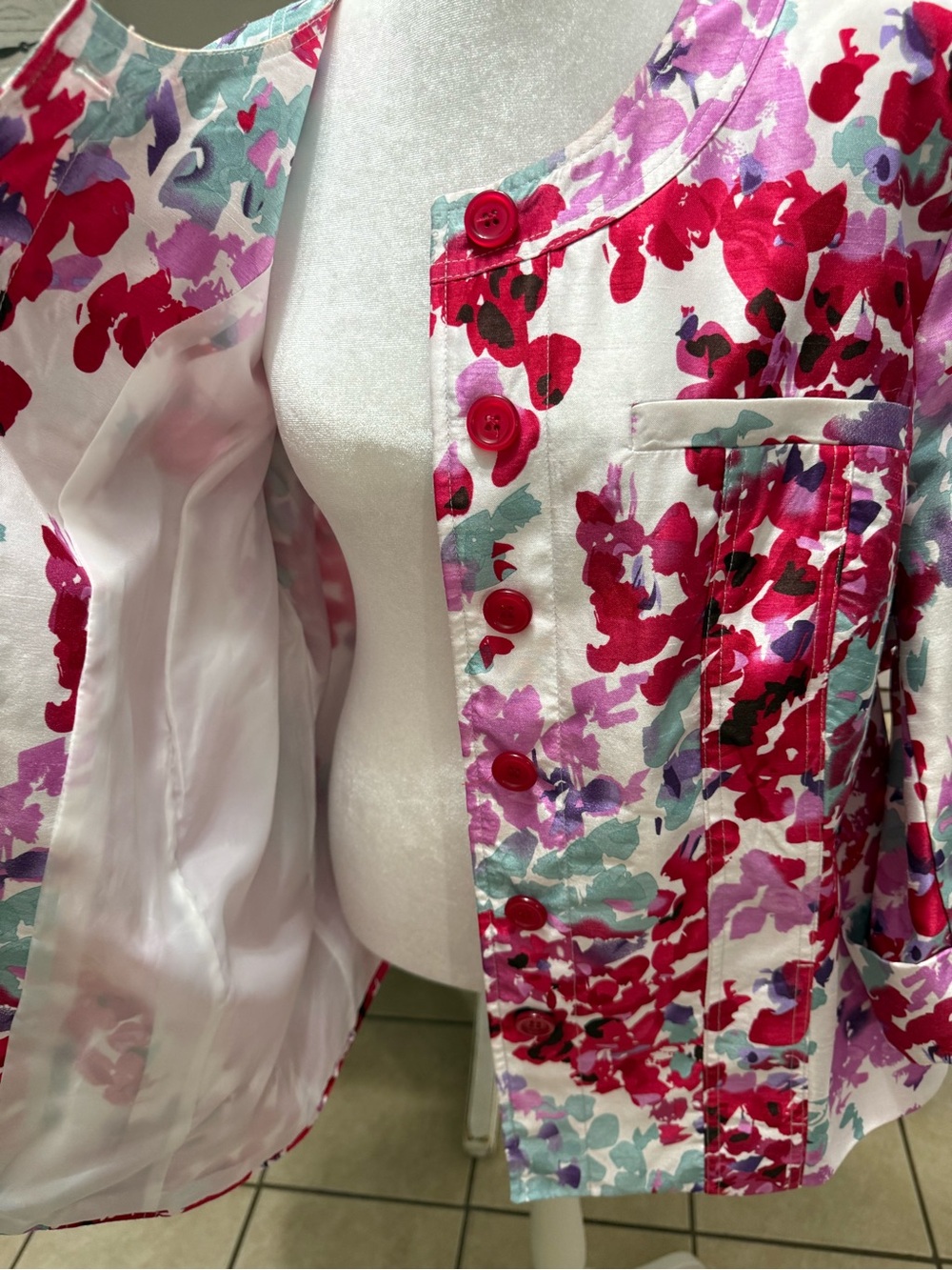Cato Multicolor Floral Print Blazer - Pink, Purple, Aqua Size 18/20W - Picture 3 of 11